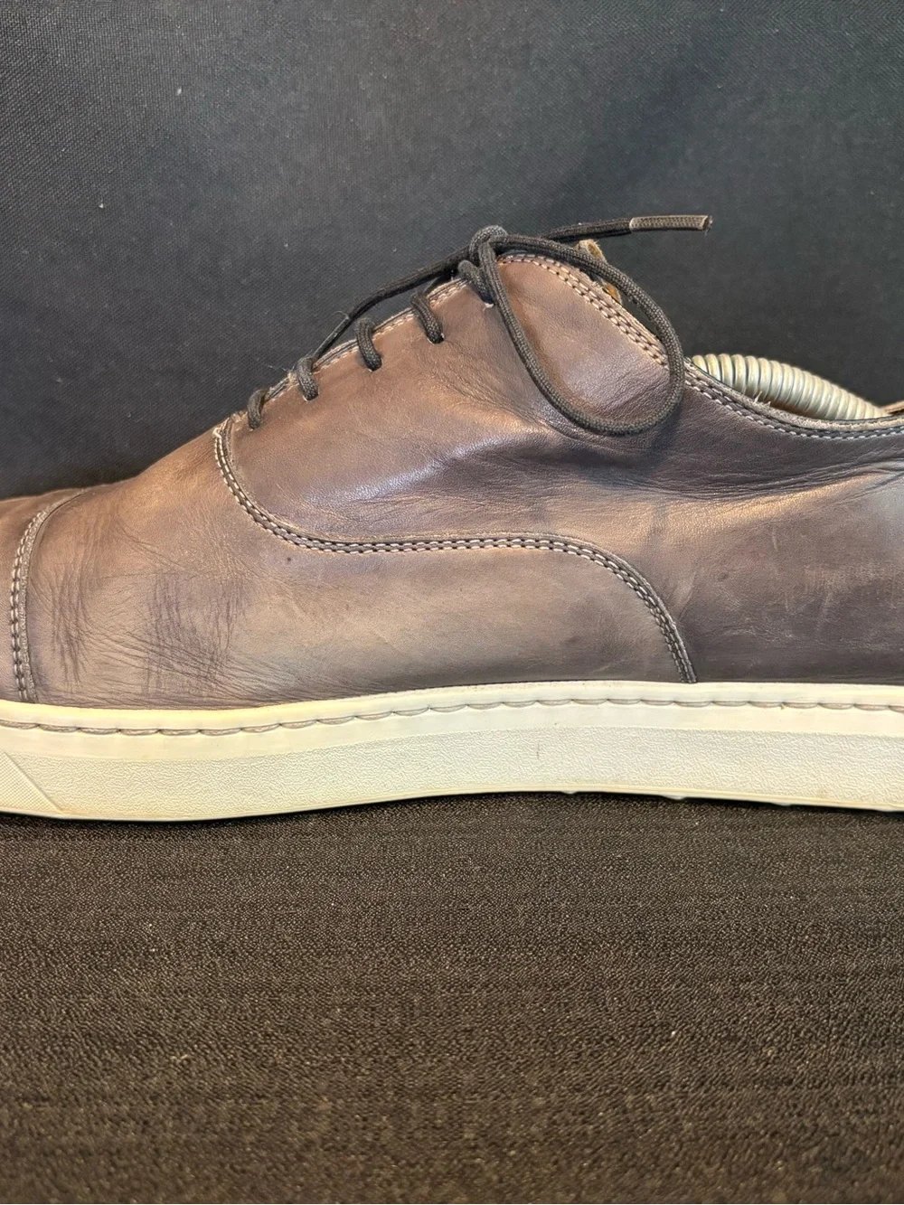 Magnanni Warwick Leather Oxford Low Top Sneakers Vibram 13M Little Damage Back